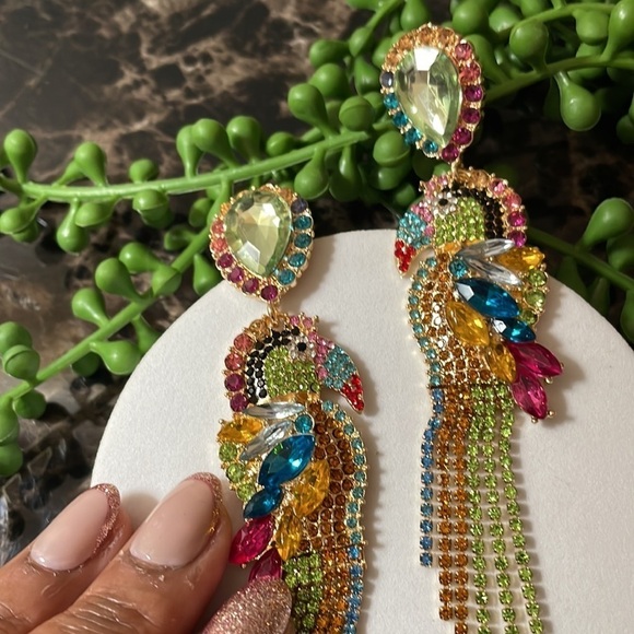 Parrot Bird Rhinestone Drop Earrings - Picture 12 of 17
